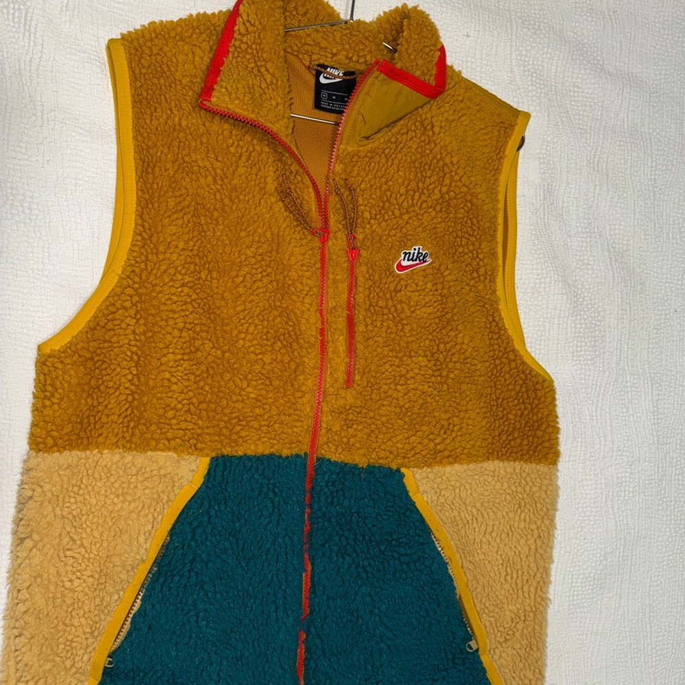 Nike Mustard Sherpa Vest